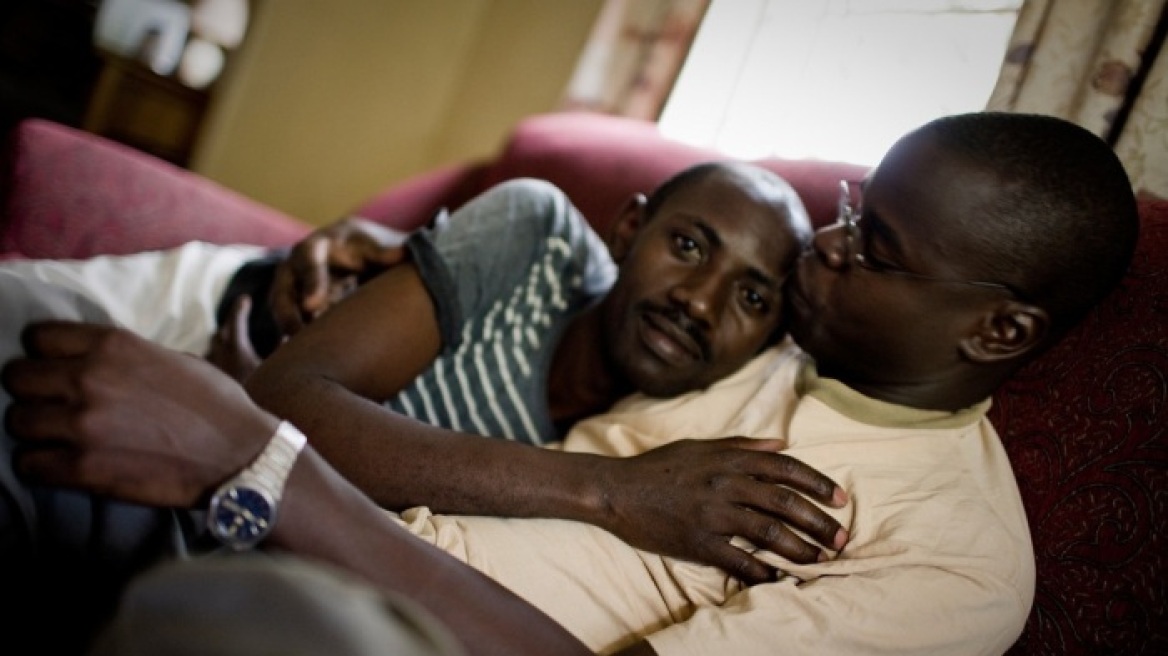 Ουγκάντα: «Παγώνει» ο νόμος κατά των ομοφυλοφίλων